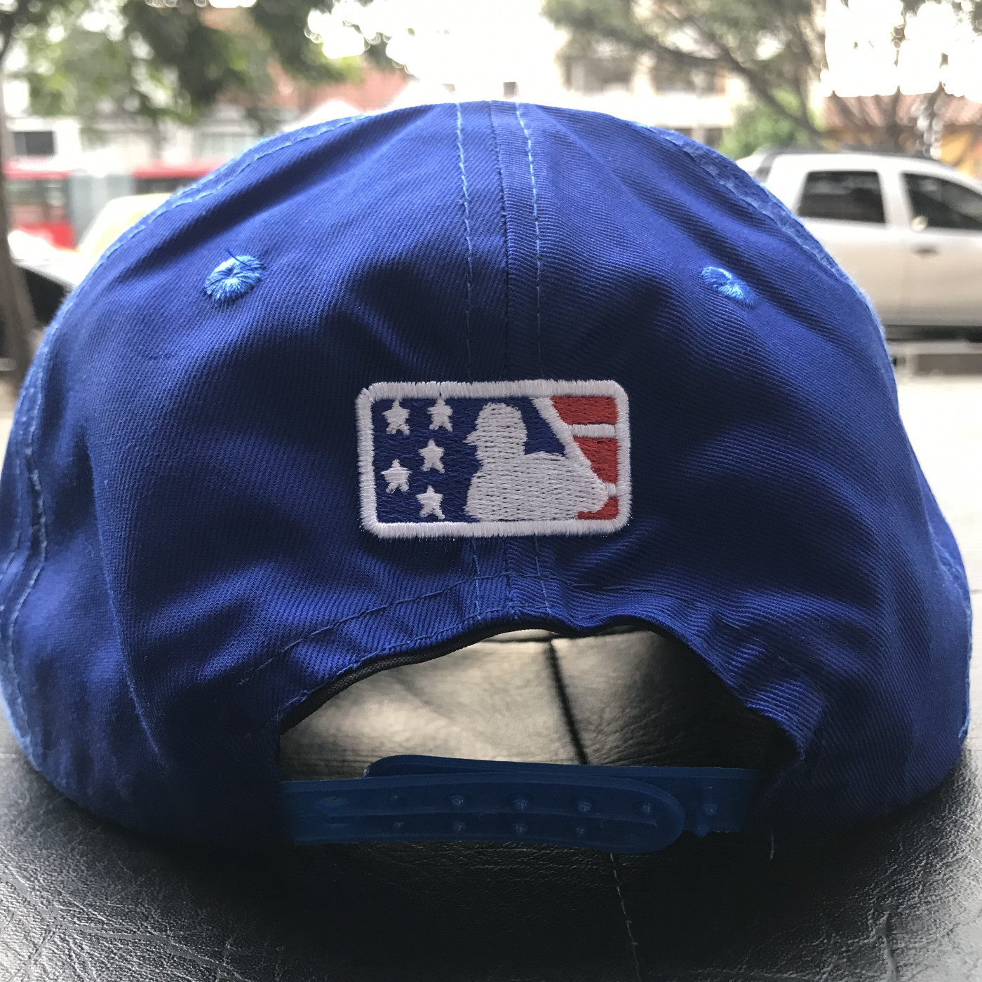 WWW.BAULITO.CO, GORRA PLANA BOSTON REDSOX COLOR AZUL